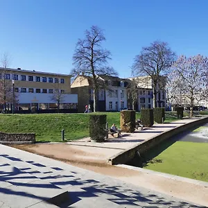 Parkzicht Couette-café Valkenburg aan de Geul